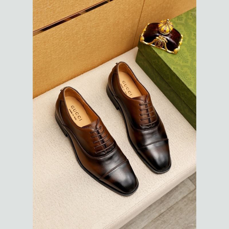 G*u*i leather shoes